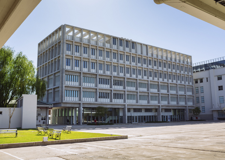 Edificio Sáenz Valiente - Universidad Torcuato di Tella